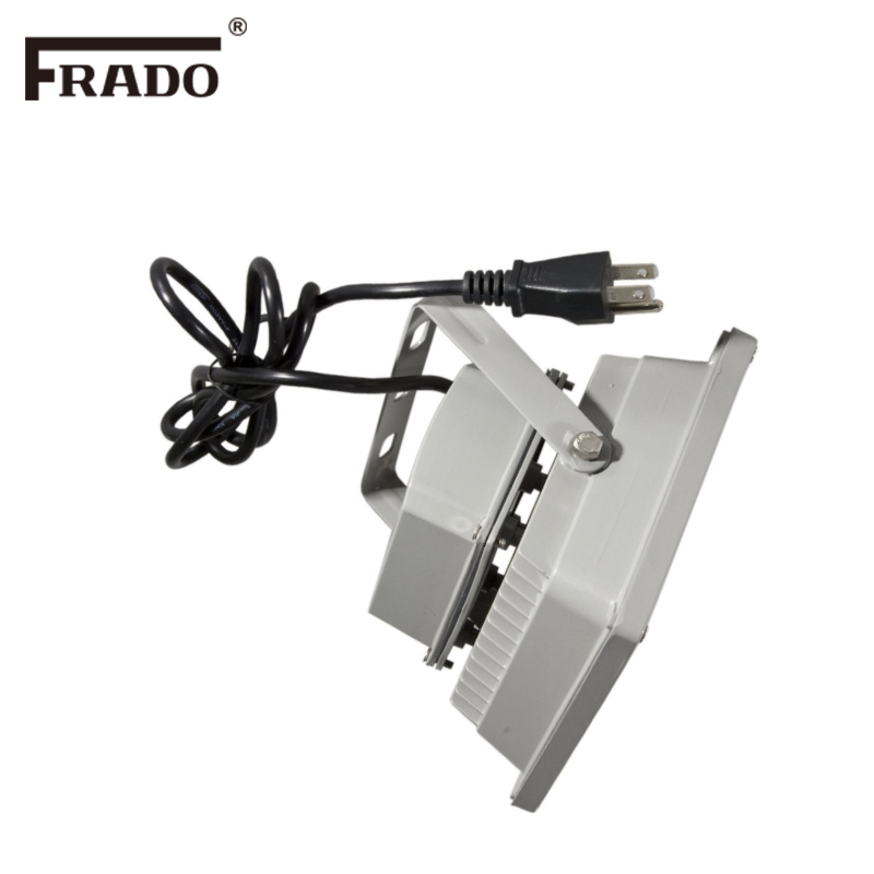 RGB LED フラッドライト 10W LED 屋外スポット - Outdoor Lighting Uk のレビューと価格